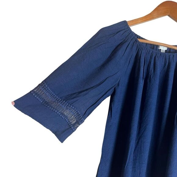 Spense navy light weight blouse. Size small - Picture 2 of 6